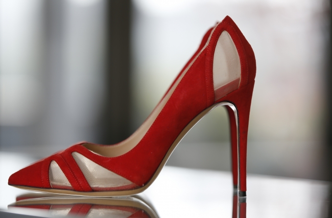 'Topuklu ayakkabılar anatomimize uygun değil'